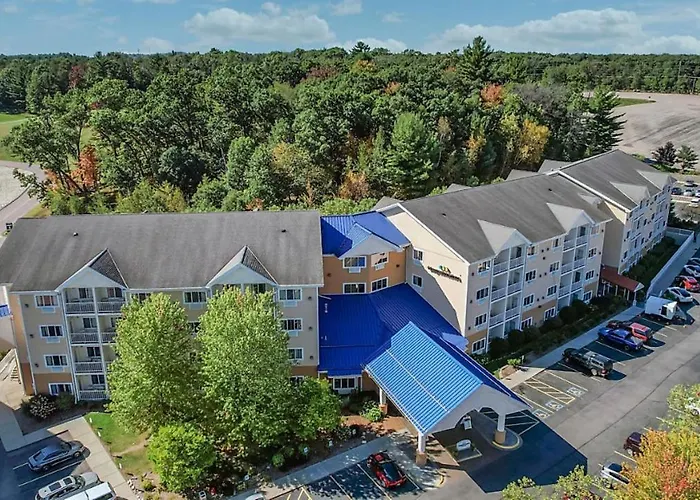 Bluegreen Vacations Odyssey Dells Resort