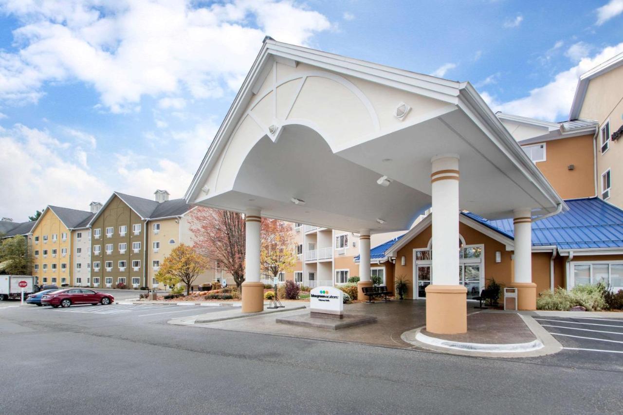 Bluegreen Vacations Odyssey Dells 3*