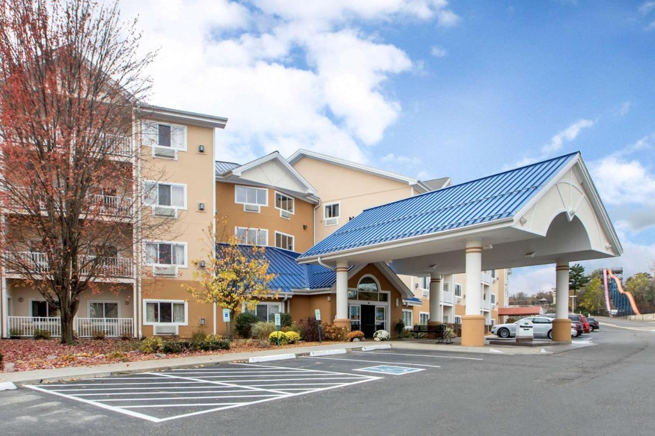 Bluegreen Vacations Odyssey Dells Lake Delton